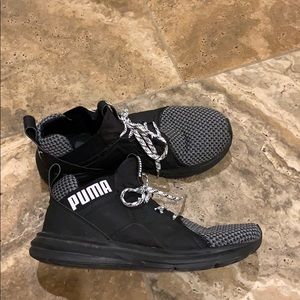 Men’s Puma Tennis shoes